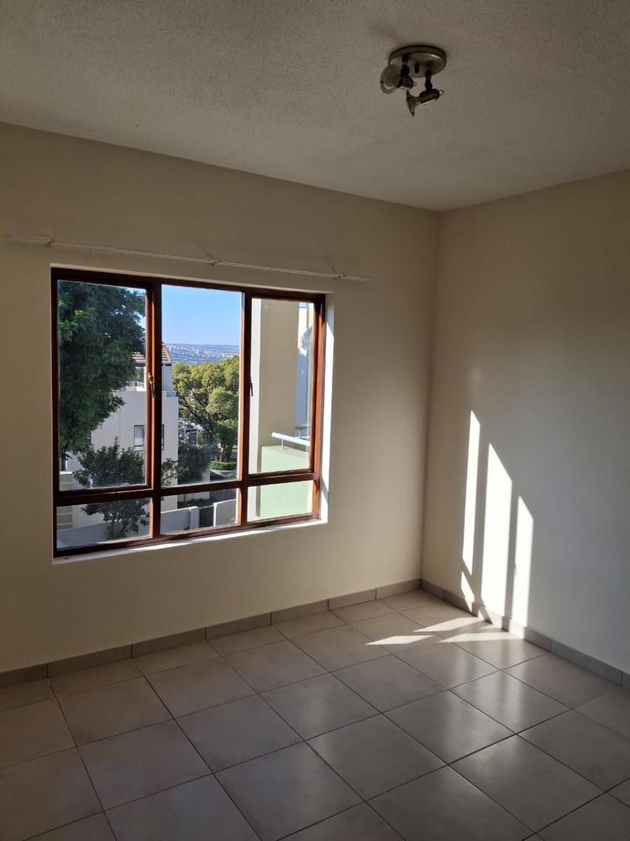 To Let 1 Bedroom Property for Rent in Broadacres Gauteng
