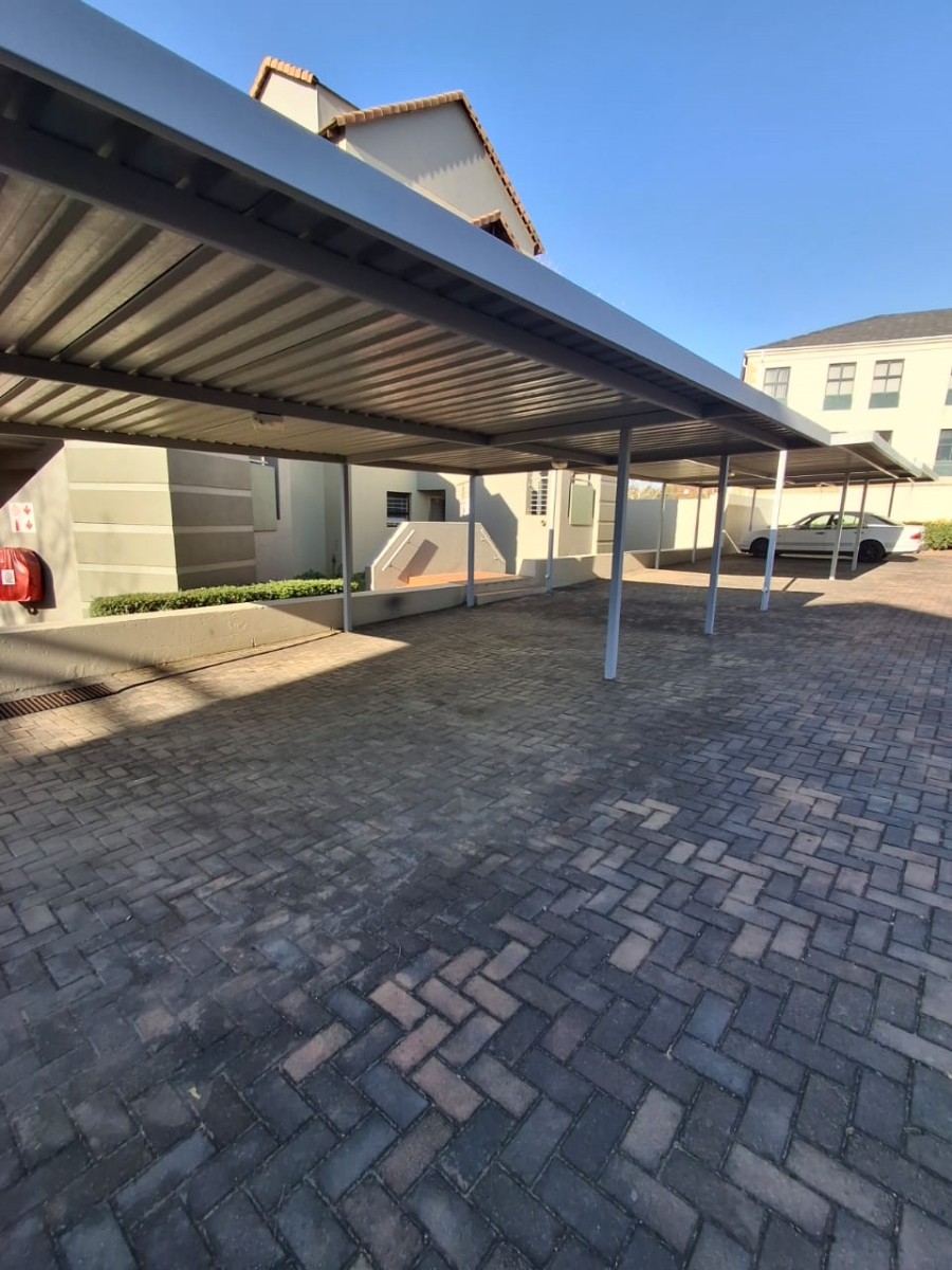 To Let 1 Bedroom Property for Rent in Broadacres Gauteng