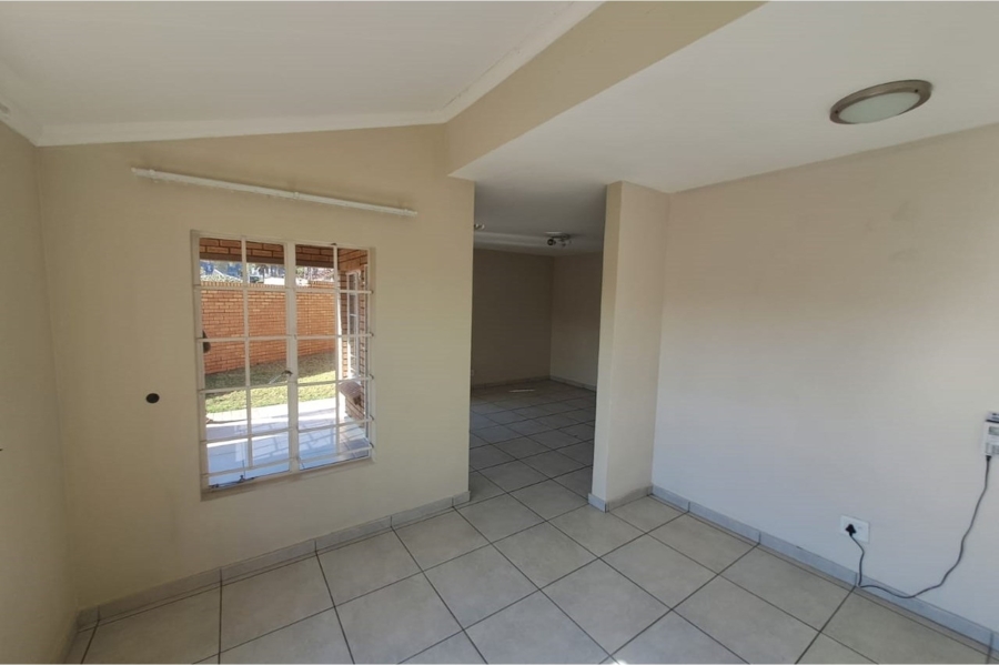3 Bedroom Property for Sale in Equestria Gauteng