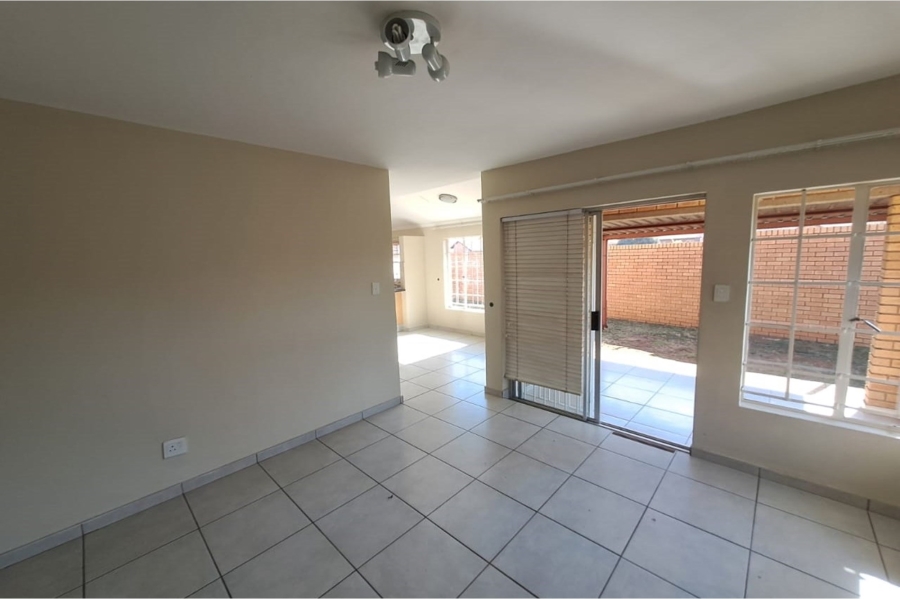 3 Bedroom Property for Sale in Equestria Gauteng