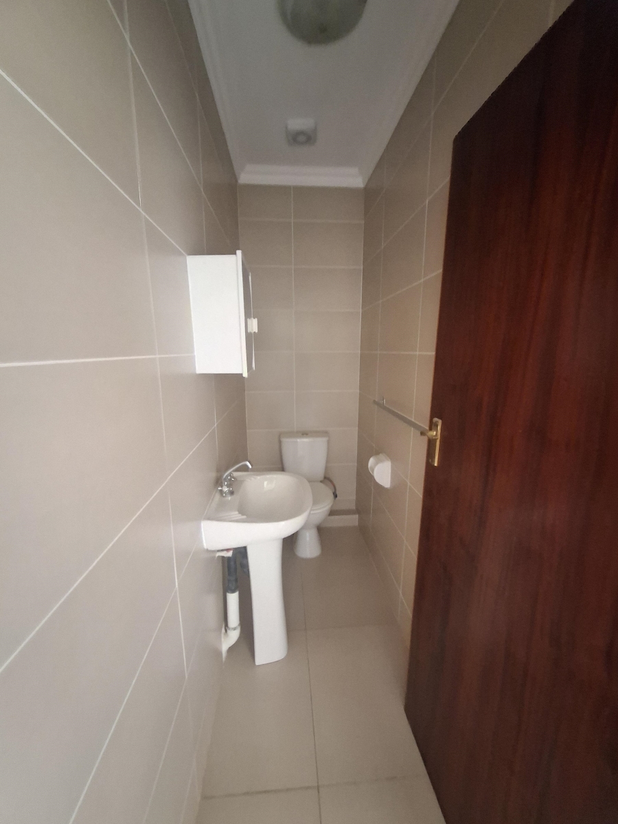 2 Bedroom Property for Sale in Equestria Gauteng