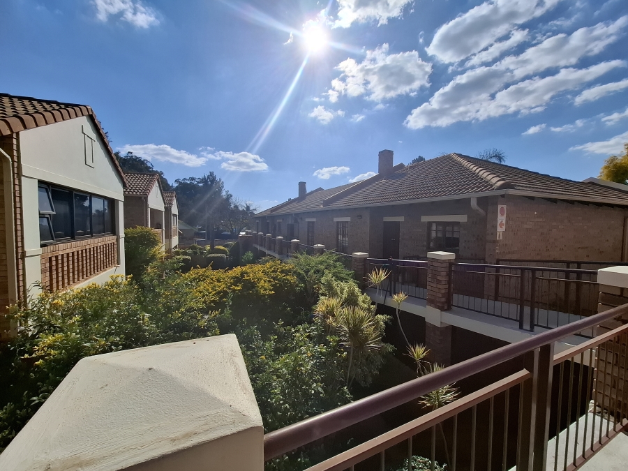 2 Bedroom Property for Sale in Equestria Gauteng
