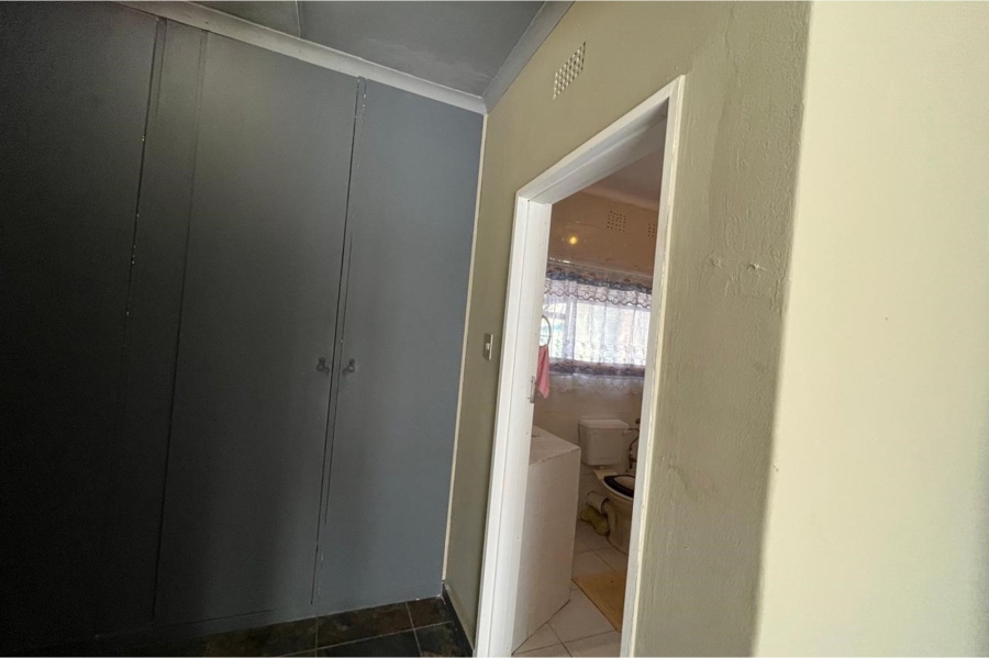 3 Bedroom Property for Sale in Vanderbijlpark SE 2 Gauteng