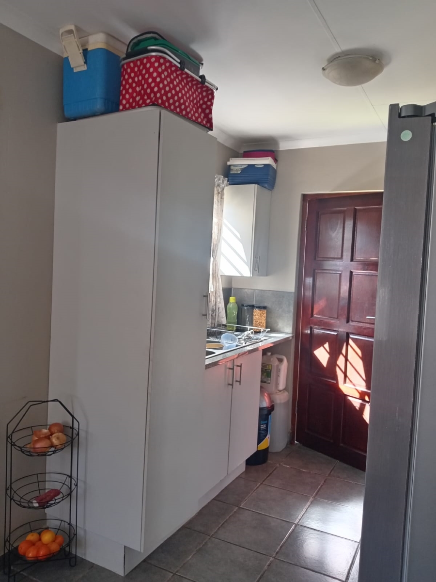 To Let 3 Bedroom Property for Rent in Noordwyk Gauteng