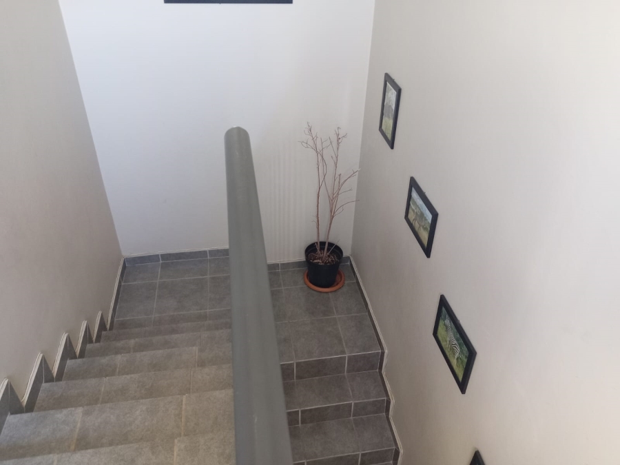 To Let 3 Bedroom Property for Rent in Noordwyk Gauteng