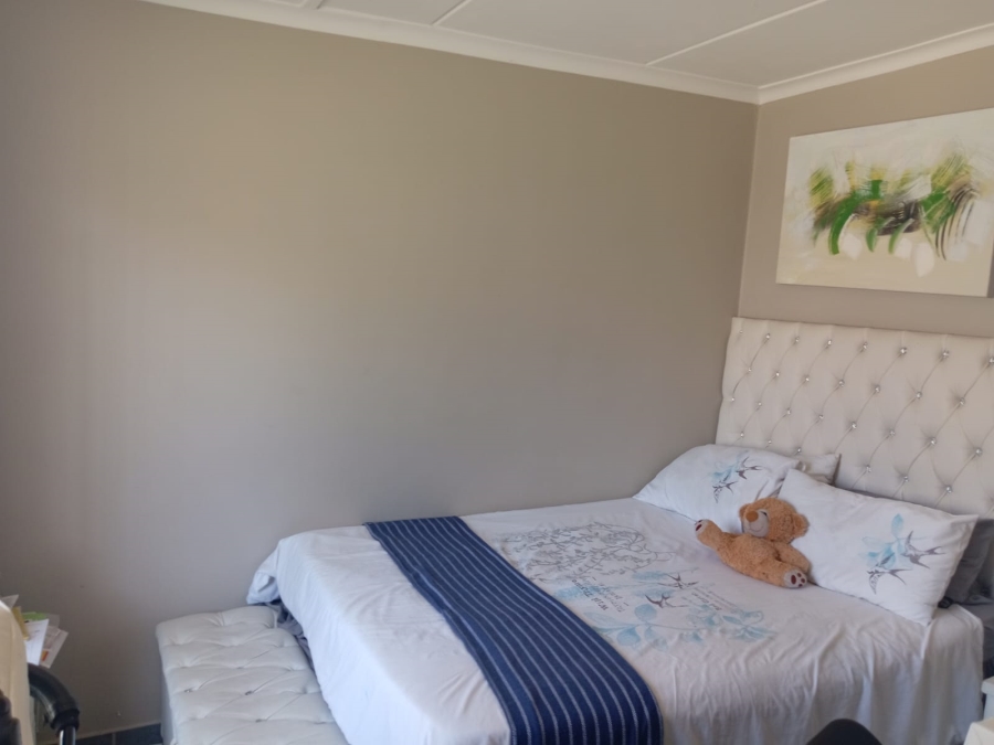 To Let 3 Bedroom Property for Rent in Noordwyk Gauteng