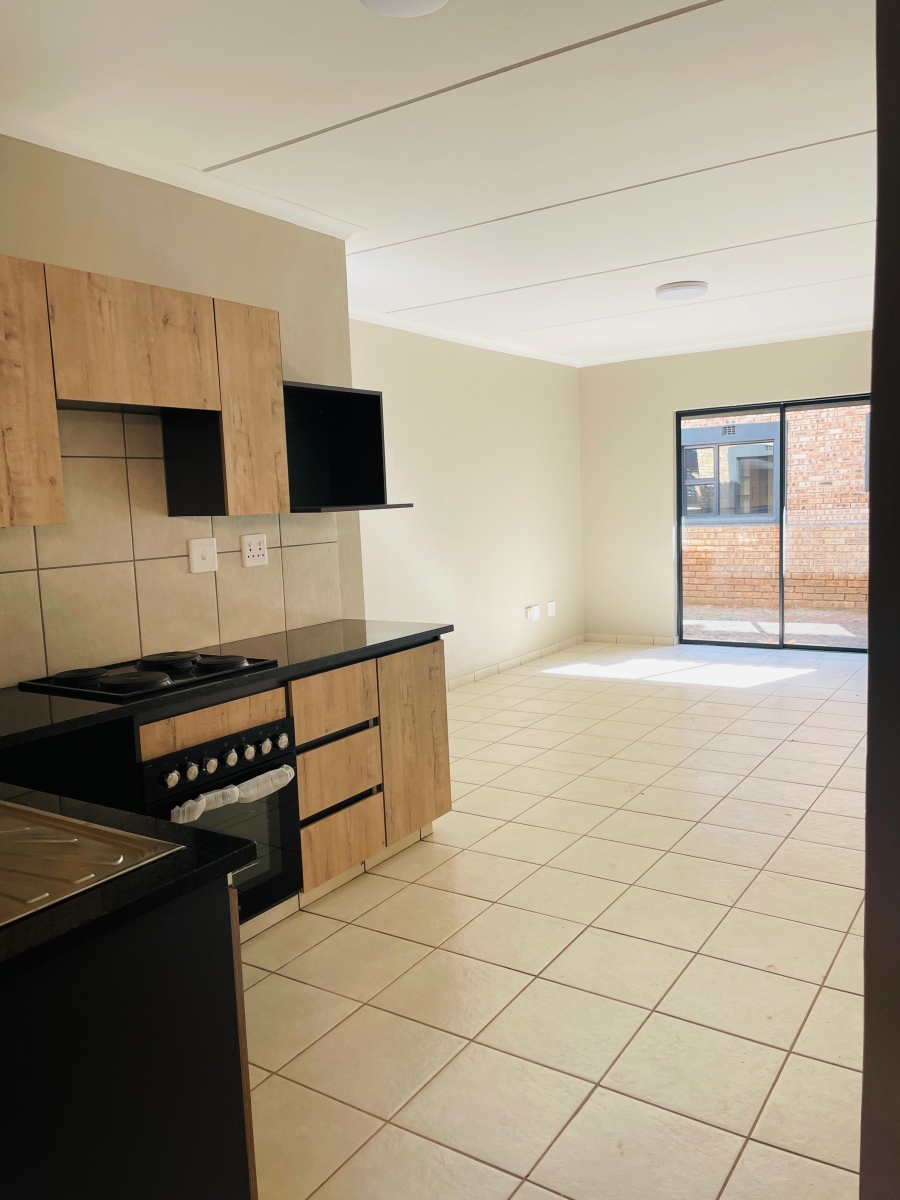 3 Bedroom Property for Sale in Cloverdene Gauteng
