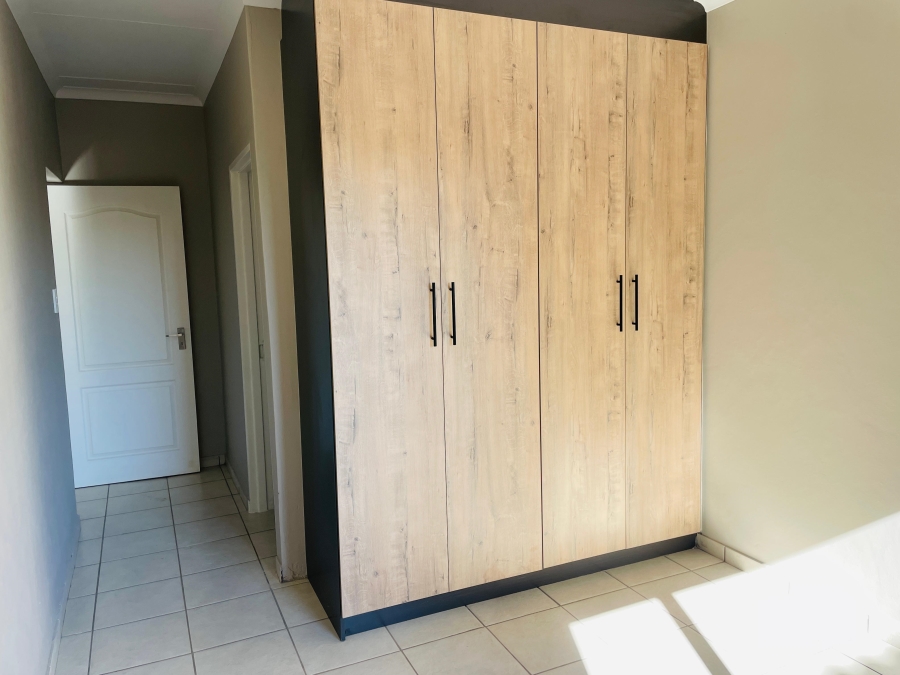 3 Bedroom Property for Sale in Cloverdene Gauteng