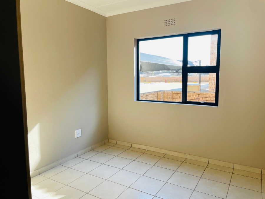 3 Bedroom Property for Sale in Cloverdene Gauteng