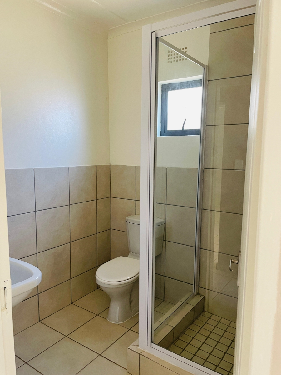 3 Bedroom Property for Sale in Cloverdene Gauteng