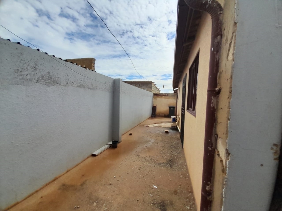 1 Bedroom Property for Sale in Rietvallei Gauteng