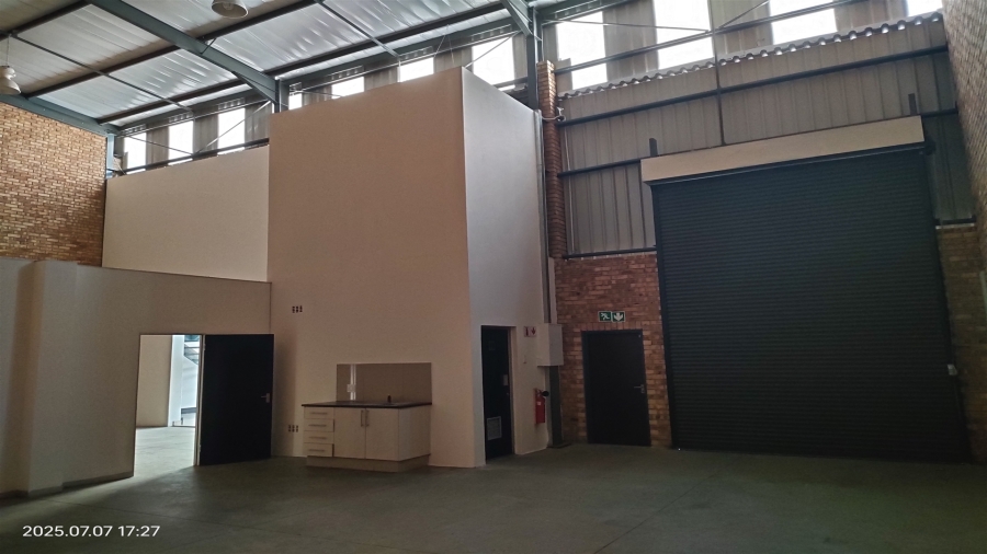 To Let commercial Property for Rent in North Riding Gauteng