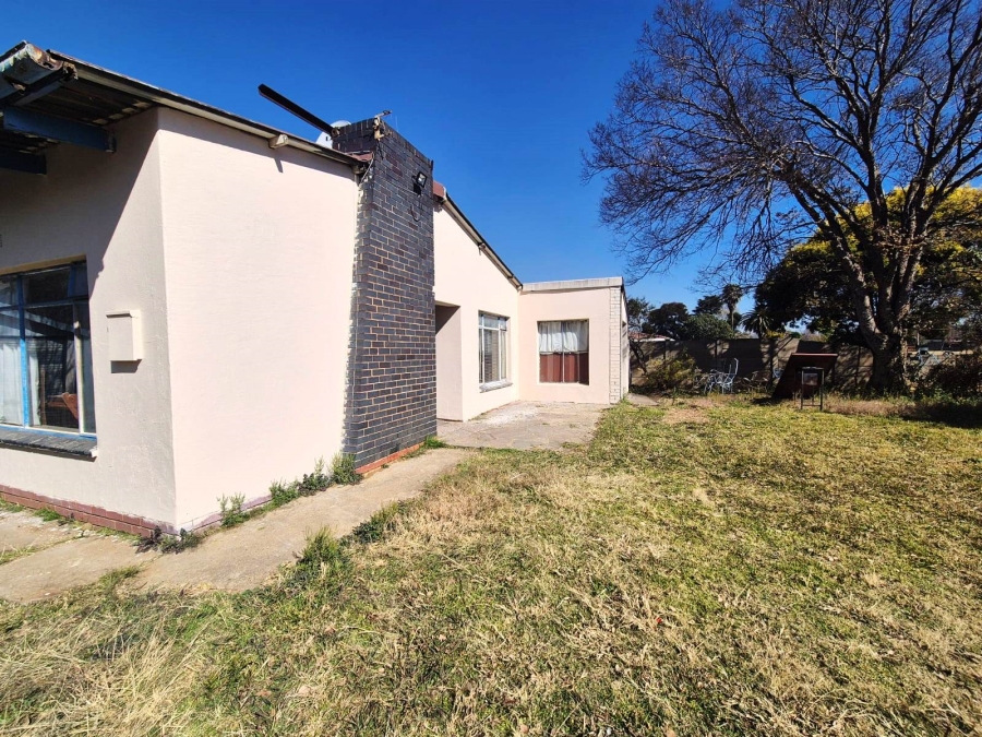 4 Bedroom Property for Sale in Sonland Park Gauteng