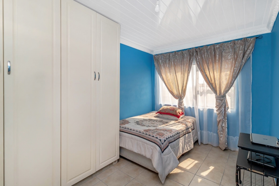 4 Bedroom Property for Sale in Dobsonville Gauteng