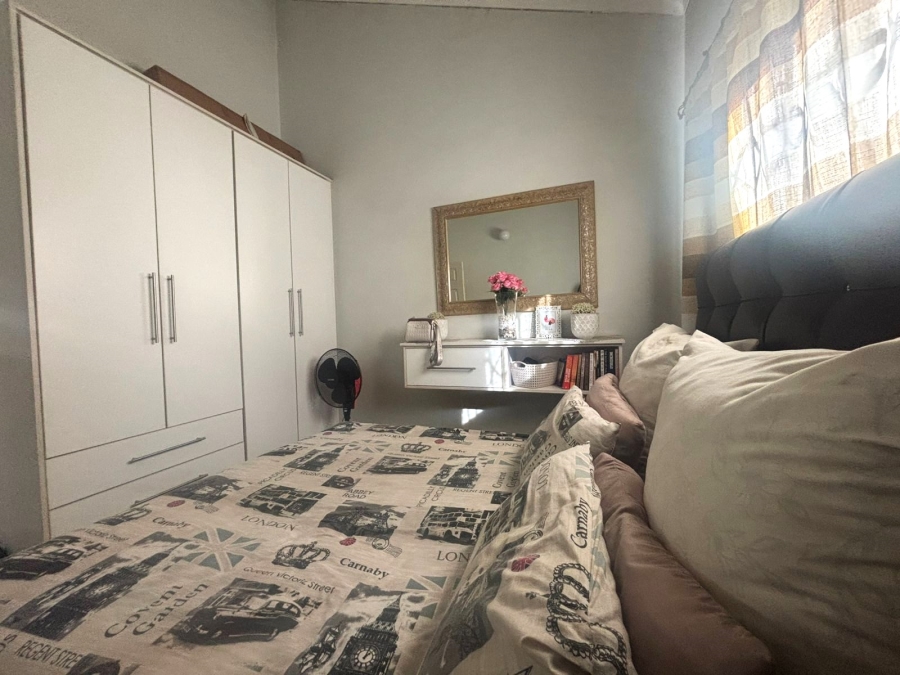 2 Bedroom Property for Sale in Savanna City Gauteng