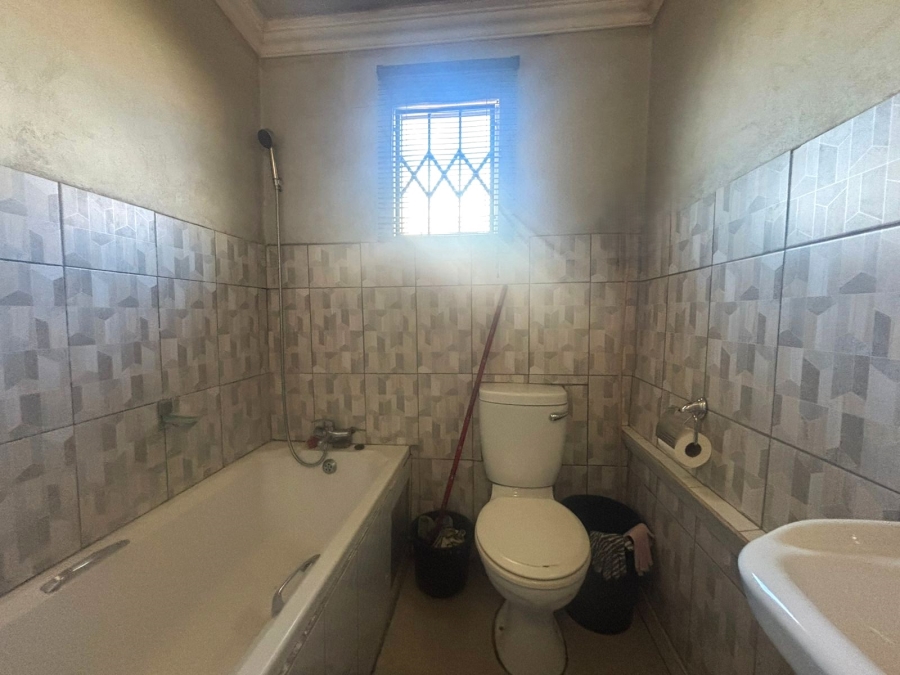 2 Bedroom Property for Sale in Savanna City Gauteng
