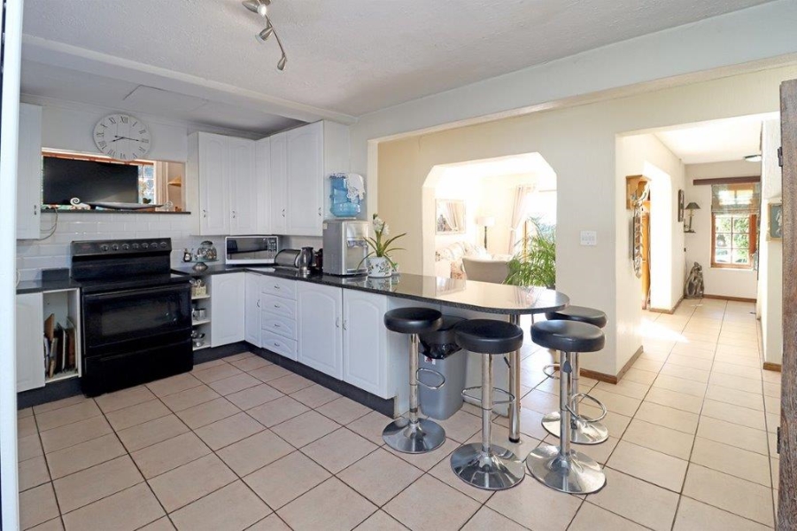 3 Bedroom Property for Sale in Dowerglen Gauteng