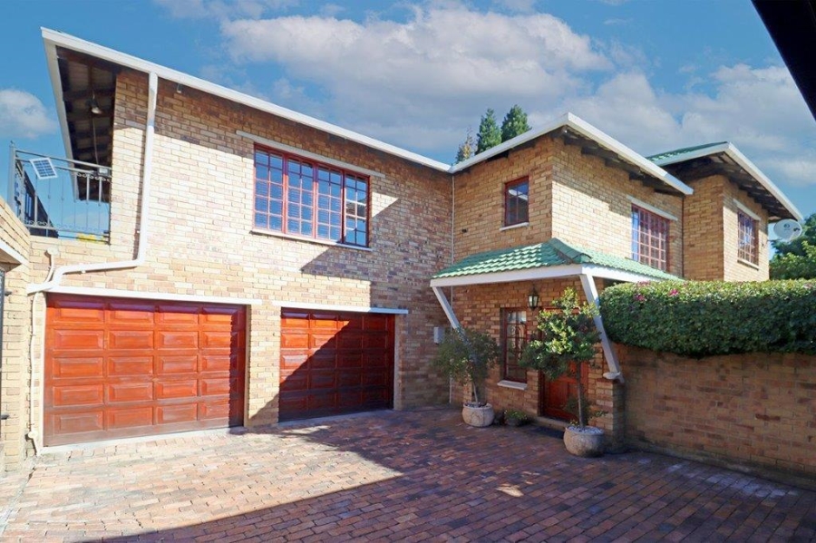 3 Bedroom Property for Sale in Dowerglen Gauteng
