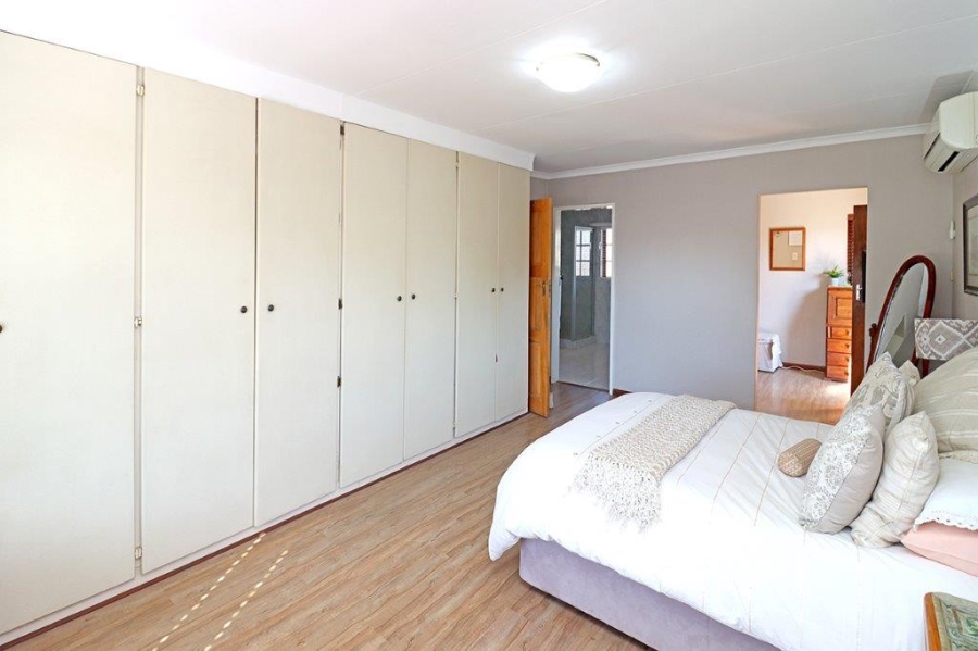 3 Bedroom Property for Sale in Dowerglen Gauteng