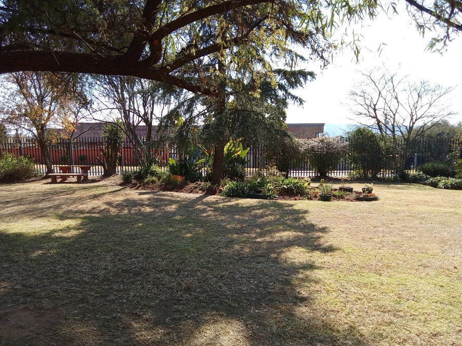3 Bedroom Property for Sale in Wilro Park Gauteng