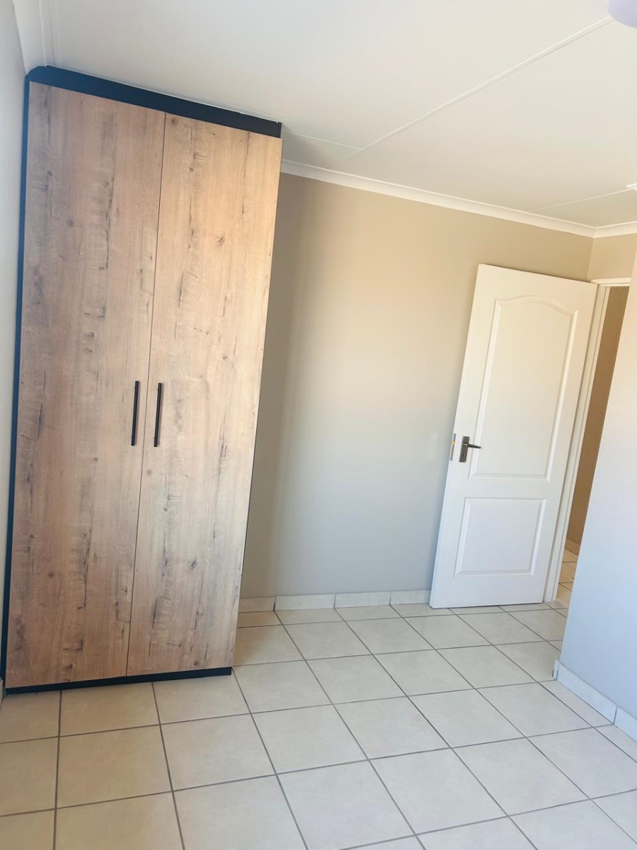3 Bedroom Property for Sale in Cloverdene Gauteng