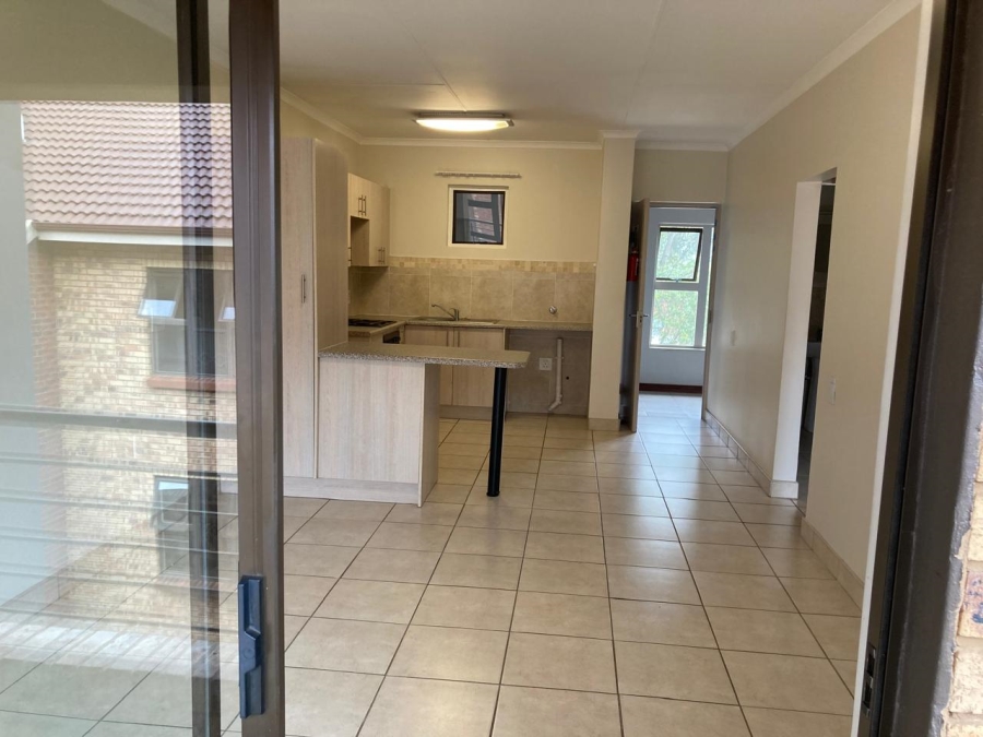 1 Bedroom Property for Sale in Blue Hills Equestrian Estate Gauteng