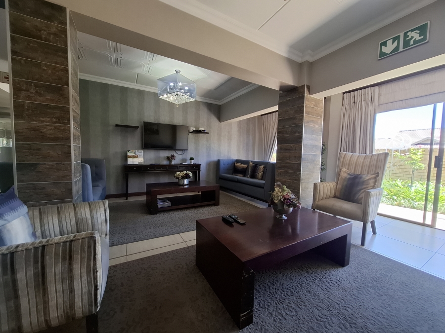 1 Bedroom Property for Sale in Blue Hills Equestrian Estate Gauteng