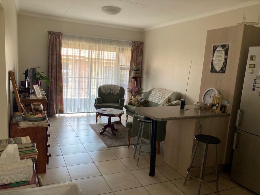 1 Bedroom Property for Sale in Blue Hills Equestrian Estate Gauteng