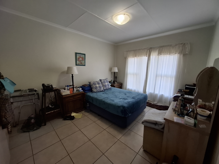 1 Bedroom Property for Sale in Blue Hills Equestrian Estate Gauteng
