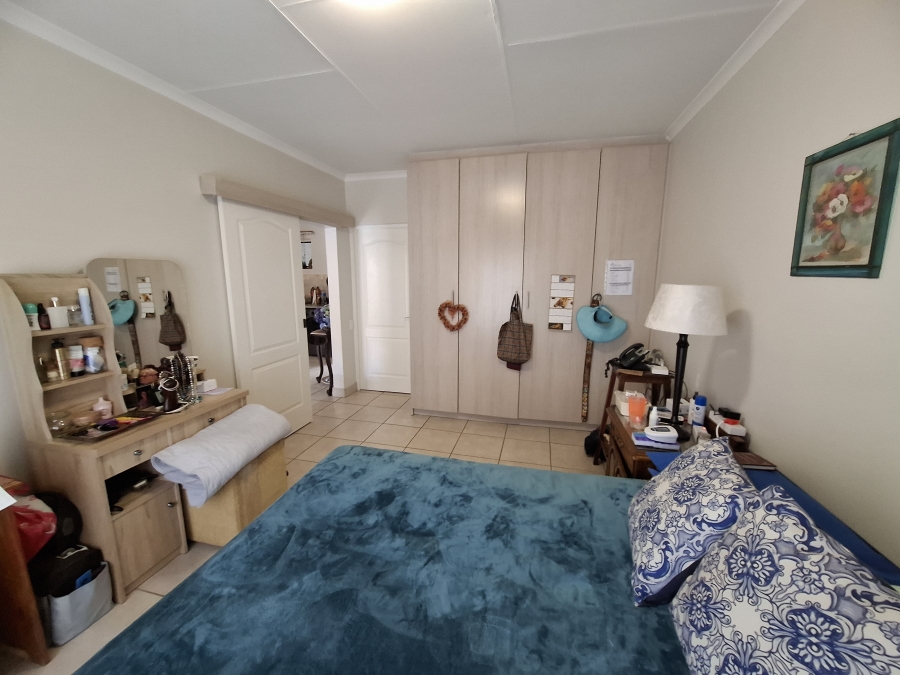 1 Bedroom Property for Sale in Blue Hills Equestrian Estate Gauteng