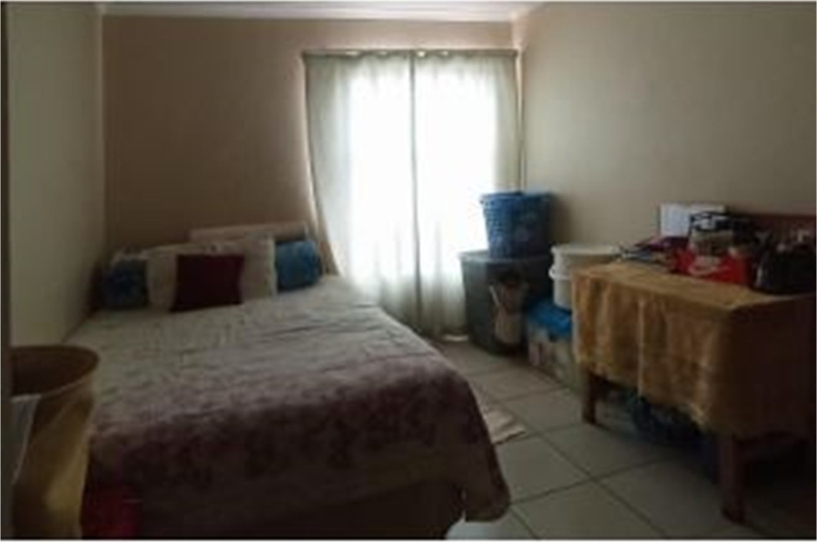 3 Bedroom Property for Sale in Kosmosdal Gauteng