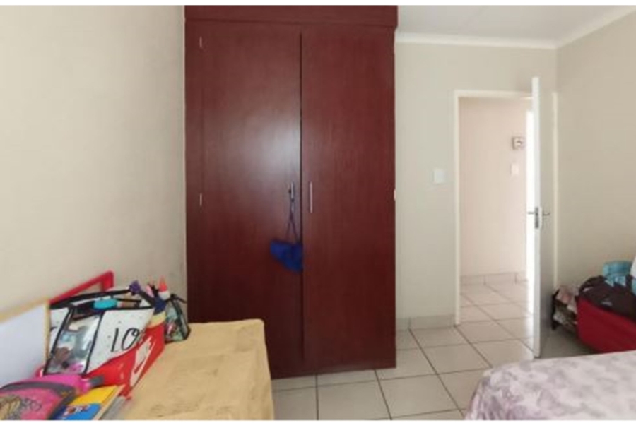 3 Bedroom Property for Sale in Kosmosdal Gauteng