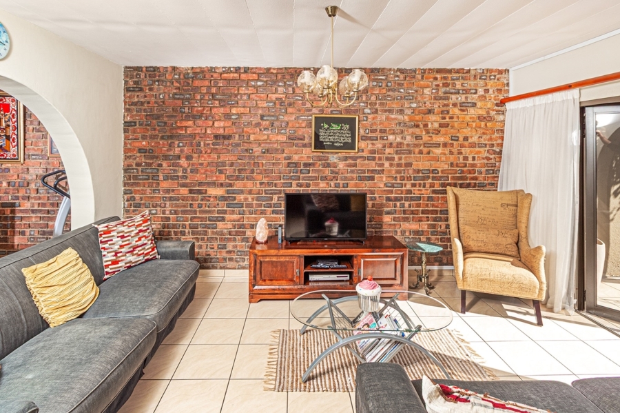3 Bedroom Property for Sale in Quellerina Gauteng