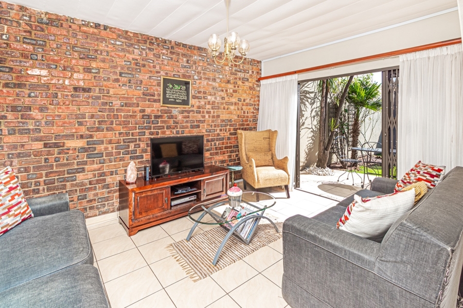 3 Bedroom Property for Sale in Quellerina Gauteng