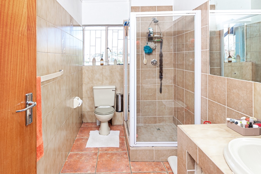 3 Bedroom Property for Sale in Quellerina Gauteng
