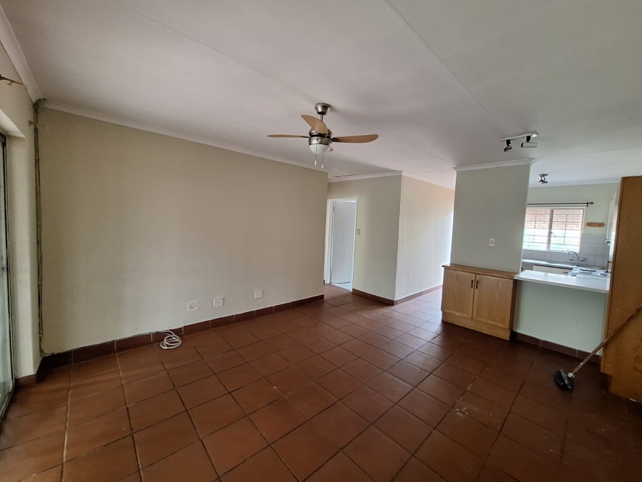 2 Bedroom Property for Sale in Annlin Gauteng
