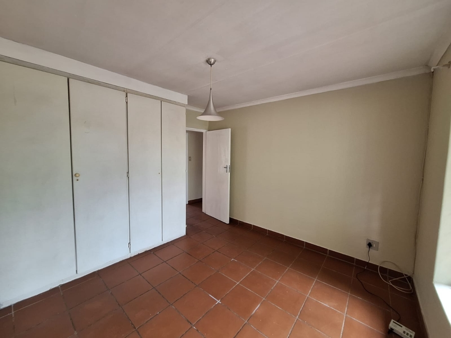 2 Bedroom Property for Sale in Annlin Gauteng
