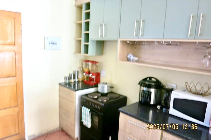 To Let 3 Bedroom Property for Rent in Elandspoort Gauteng