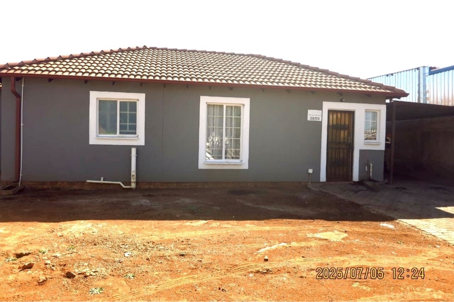 To Let 3 Bedroom Property for Rent in Elandspoort Gauteng