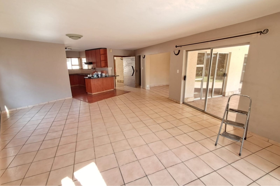 3 Bedroom Property for Sale in Clubview Gauteng