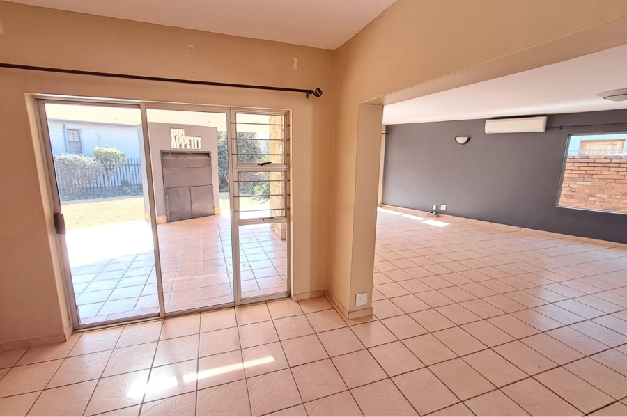 3 Bedroom Property for Sale in Clubview Gauteng