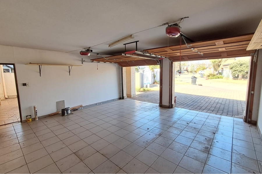 3 Bedroom Property for Sale in Clubview Gauteng