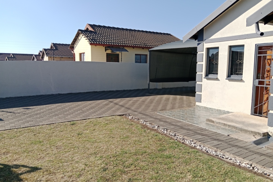 2 Bedroom Property for Sale in Soshanguve B Gauteng