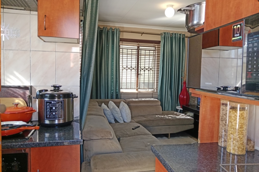 2 Bedroom Property for Sale in Soshanguve B Gauteng