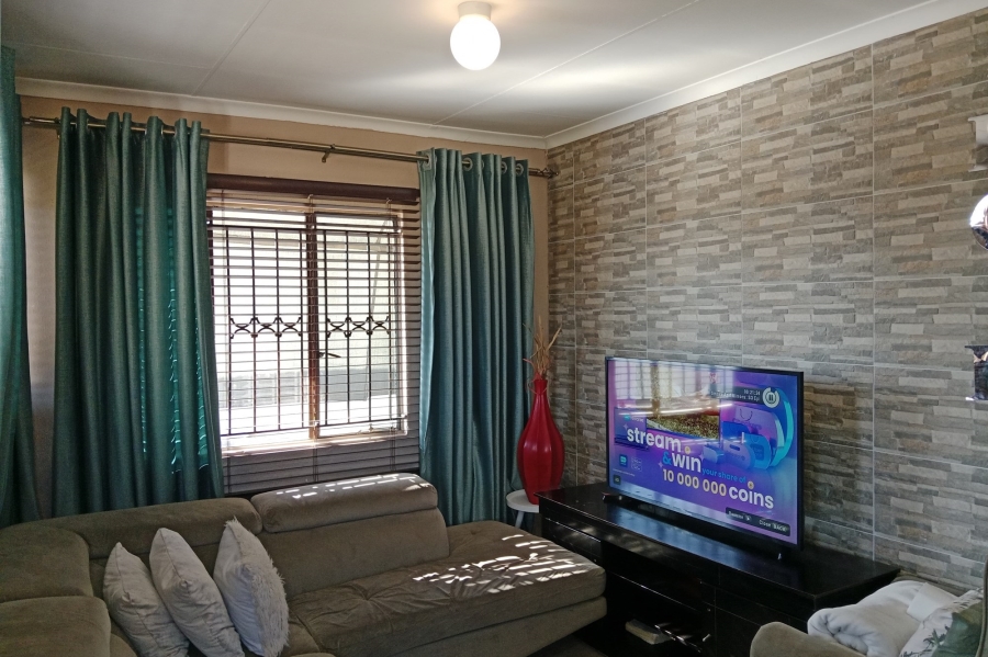2 Bedroom Property for Sale in Soshanguve B Gauteng