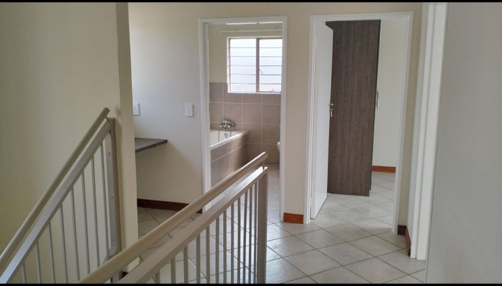 3 Bedroom Property for Sale in Willow Park Manor Gauteng