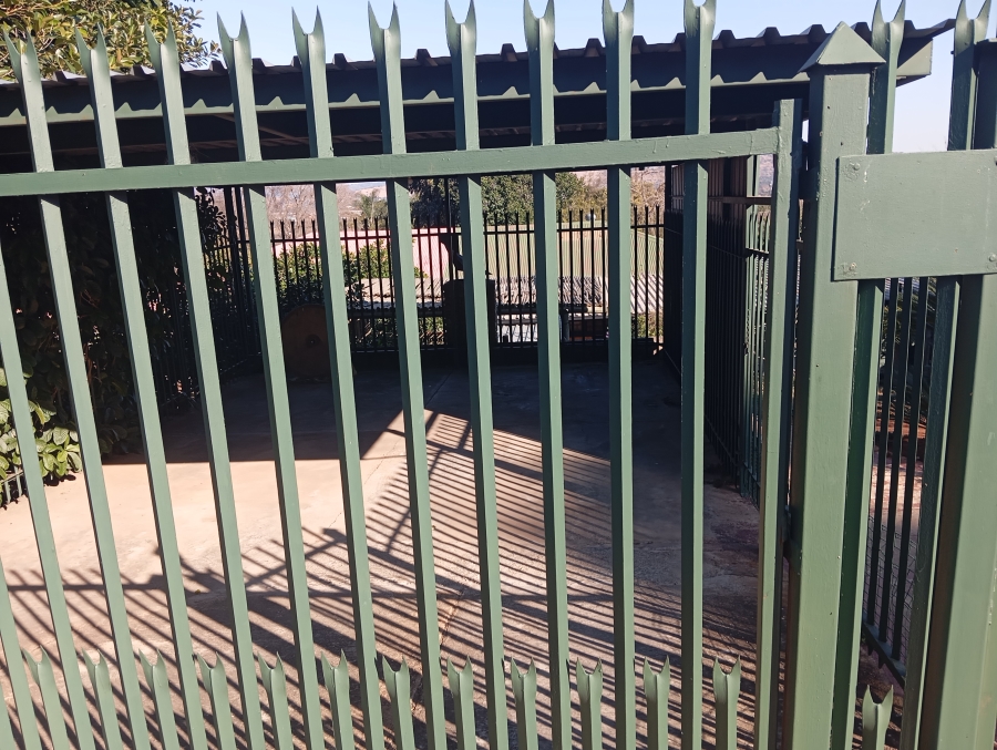 4 Bedroom Property for Sale in Mountain View Gauteng