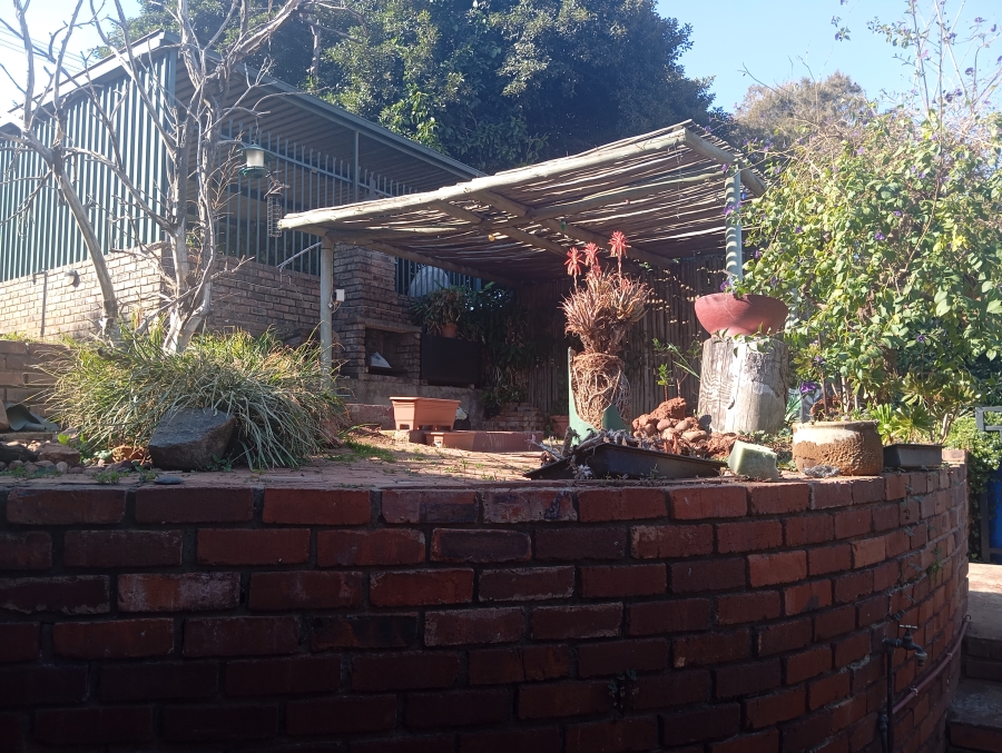 4 Bedroom Property for Sale in Mountain View Gauteng