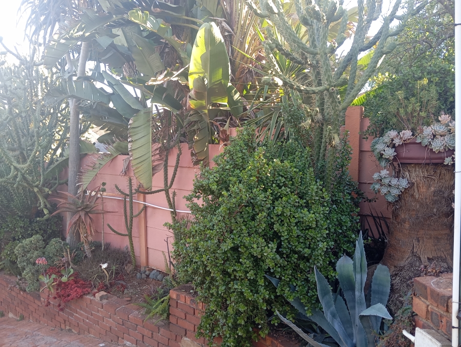 4 Bedroom Property for Sale in Mountain View Gauteng