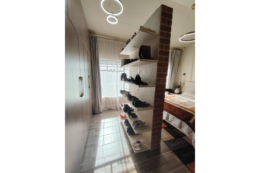 4 Bedroom Property for Sale in Moreleta Park Gauteng